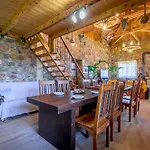 Old Winery 4*