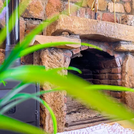 Old Winery Pensión 4*