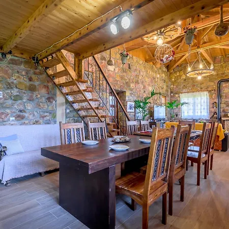 Old Winery 4*