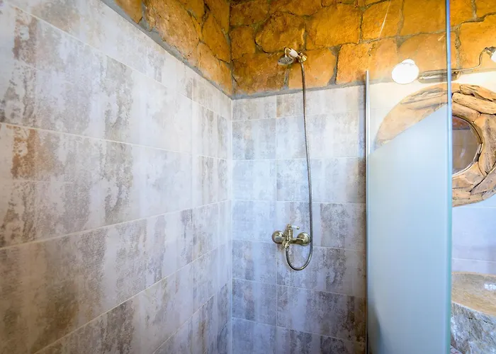 Pensión Old Winery Kirki